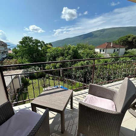 Villa Alla Bed&Breakfast Herceg Novi Exteriör bild