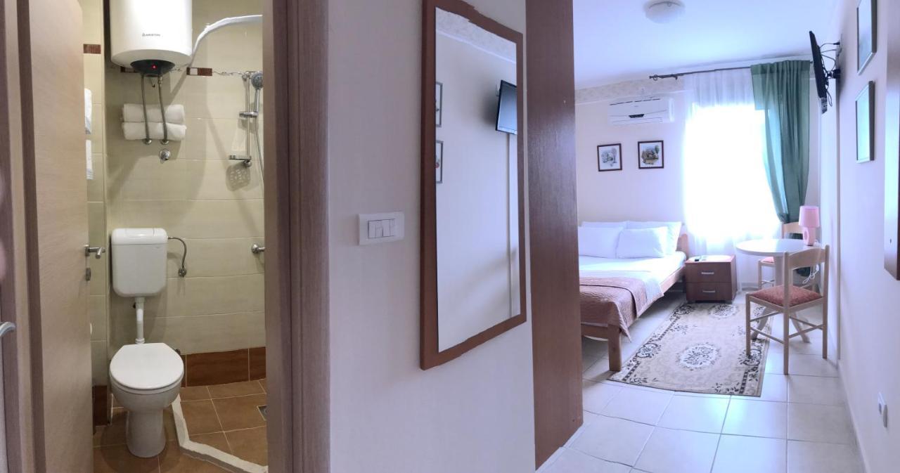 Villa Alla Bed&Breakfast Herceg Novi Exteriör bild