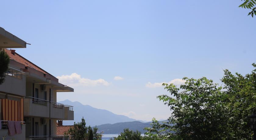 Villa Alla Bed&Breakfast Herceg Novi Rum bild
