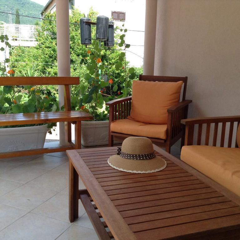 Villa Alla Bed&Breakfast Herceg Novi Exteriör bild